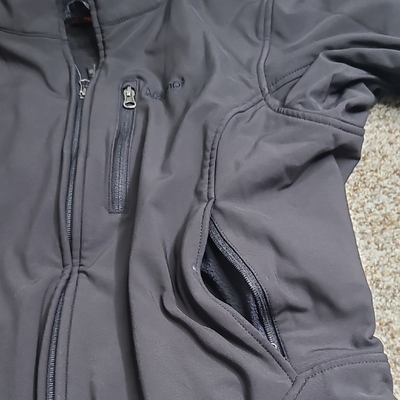 Marmot Black Softshell Jacket - Picture 4 of 7